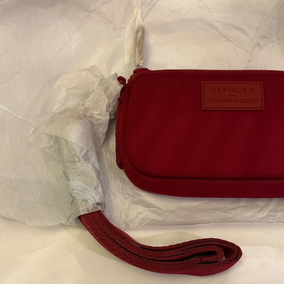 Dagne Dover Burgundy Crossbody Bag - Picture 3 of 4